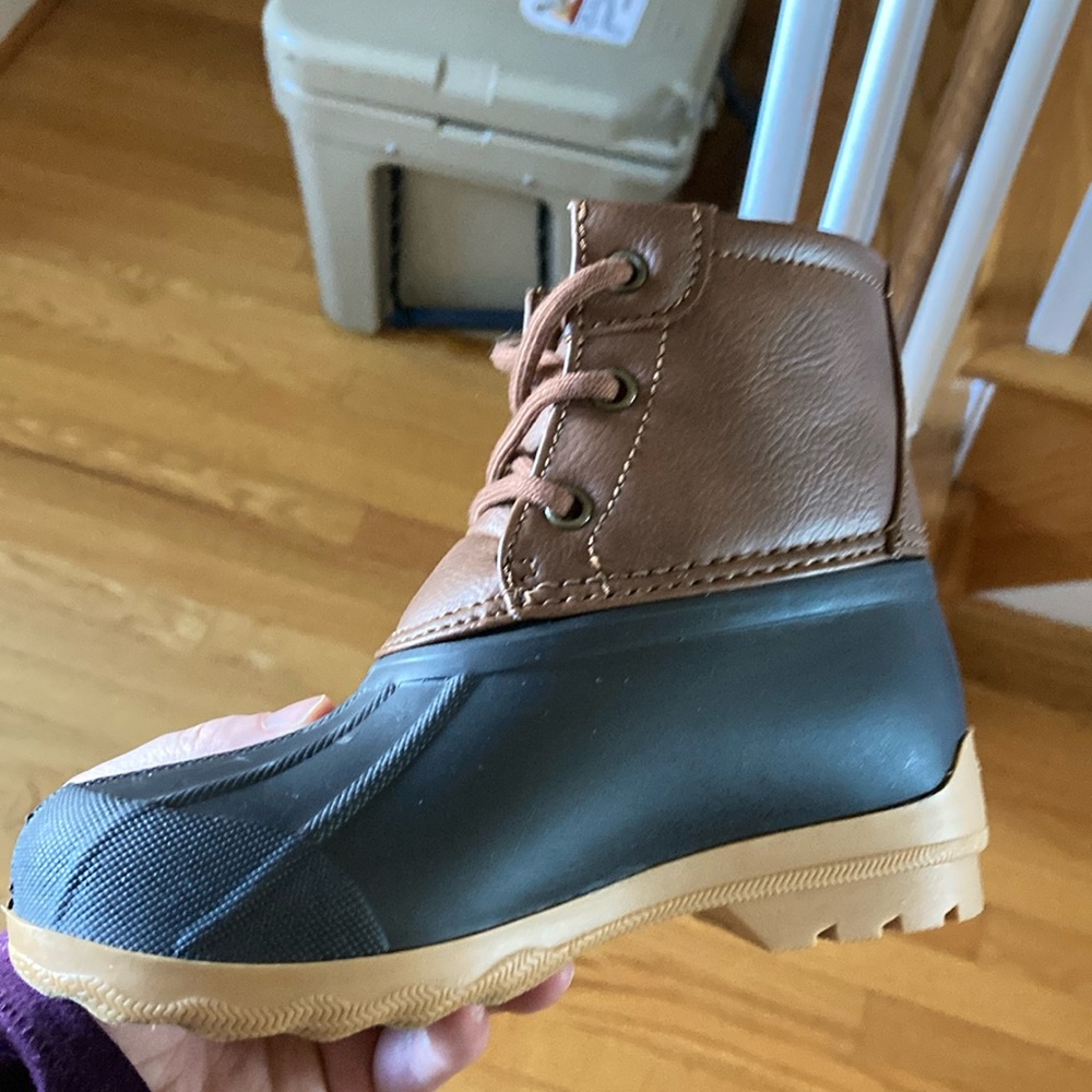 Sperry new in box kids boots